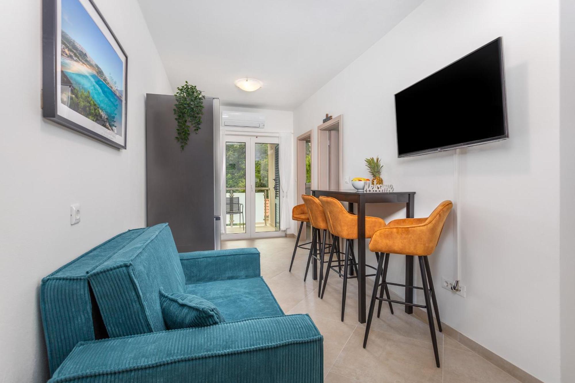 Divine Apartments Baska  Ngoại thất bức ảnh