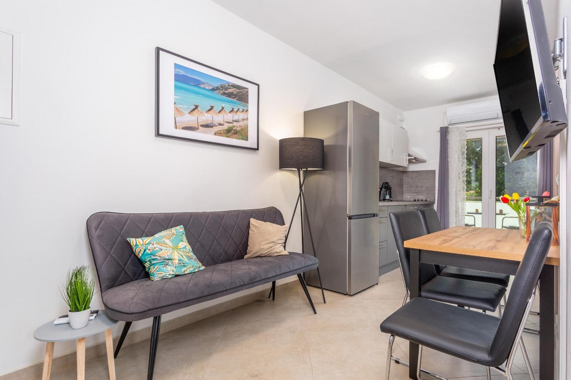 Divine Apartments Baska  Ngoại thất bức ảnh