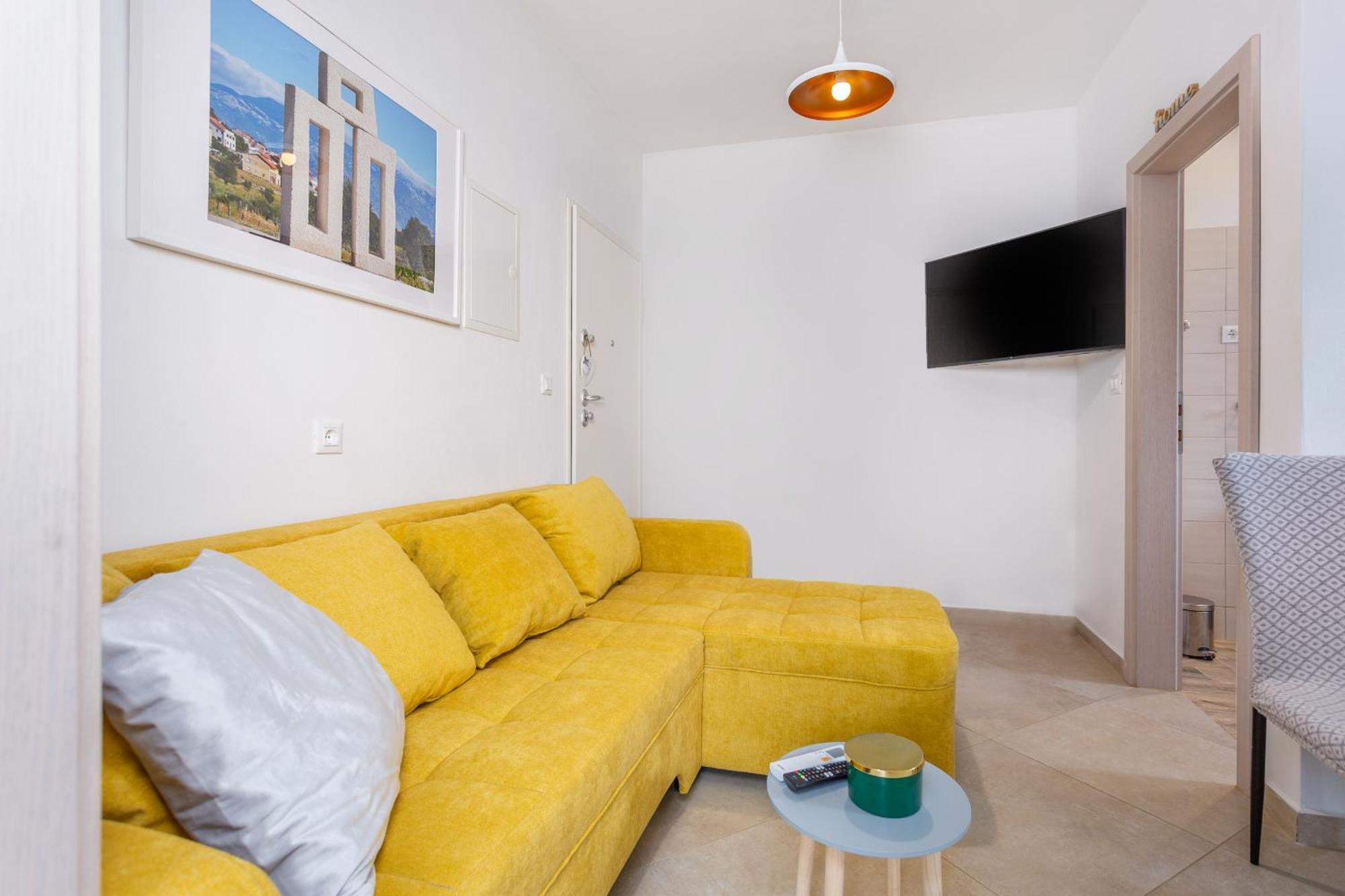 Divine Apartments Baska  Ngoại thất bức ảnh