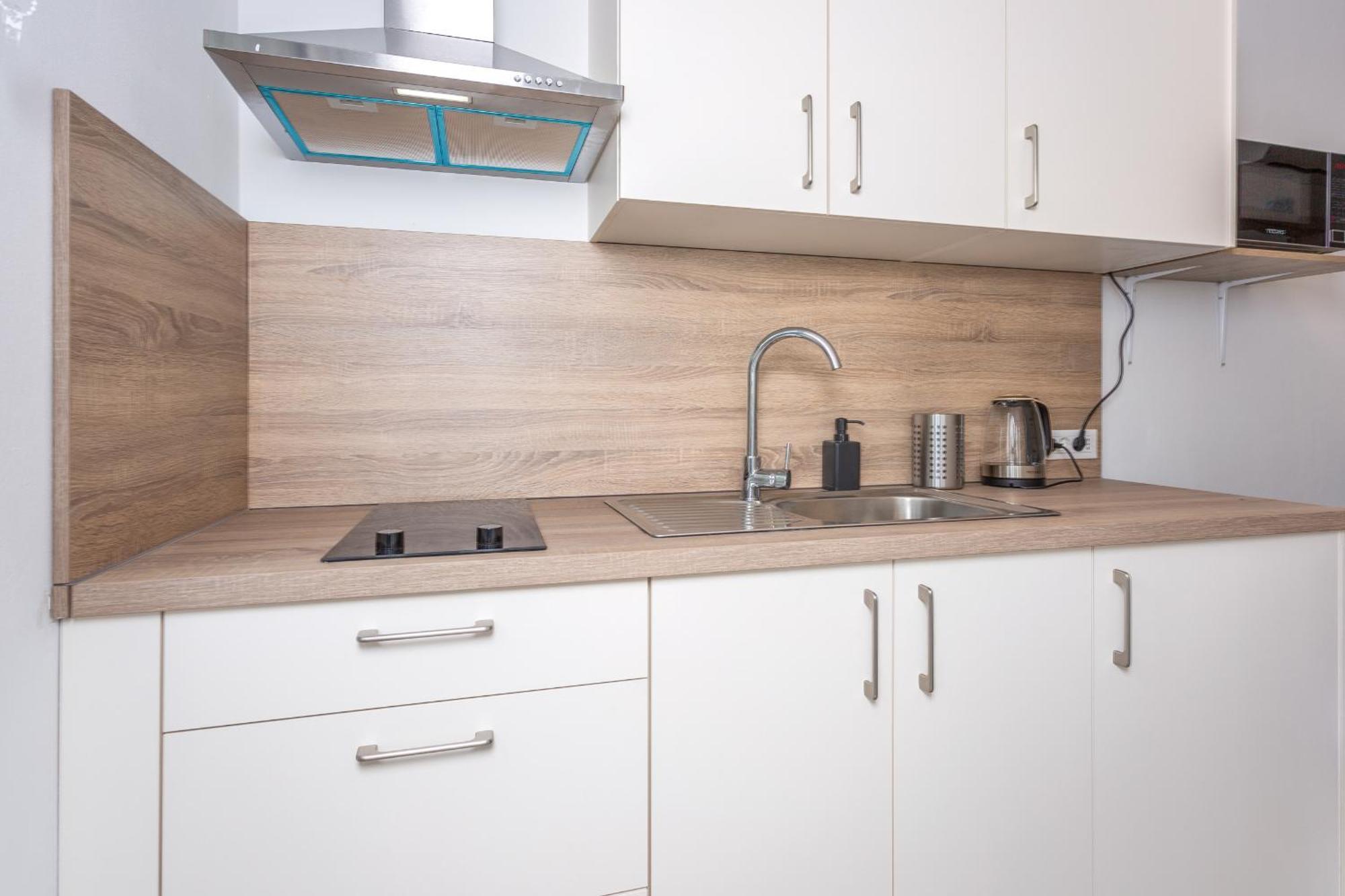 Divine Apartments Baska  Ngoại thất bức ảnh